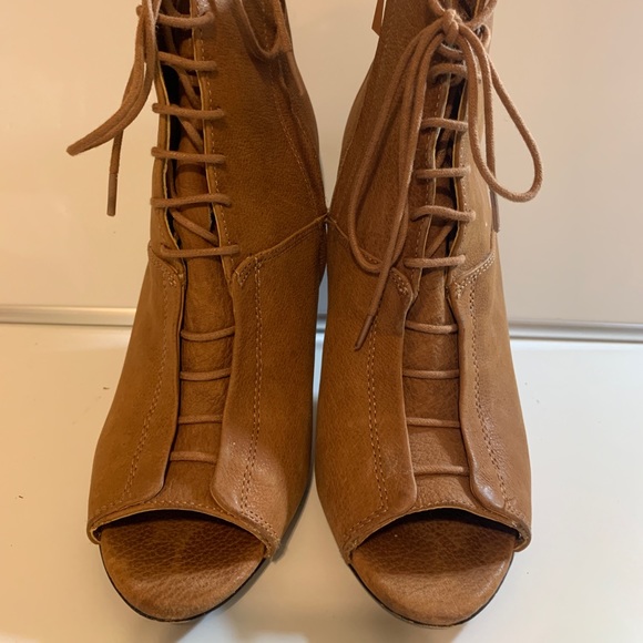 Rachel open toe tan bootie size 10 - Picture 1 of 12